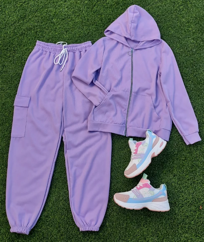 Ropa morada